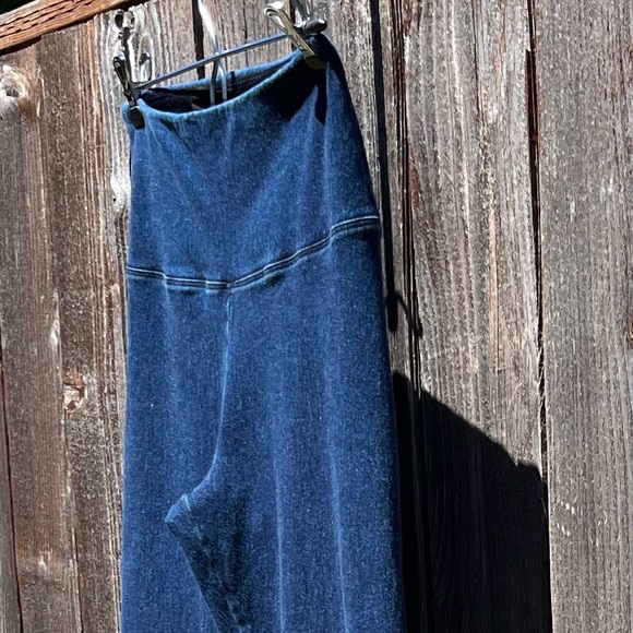 Lyssé denim leggings size small - Picture 10 of 17